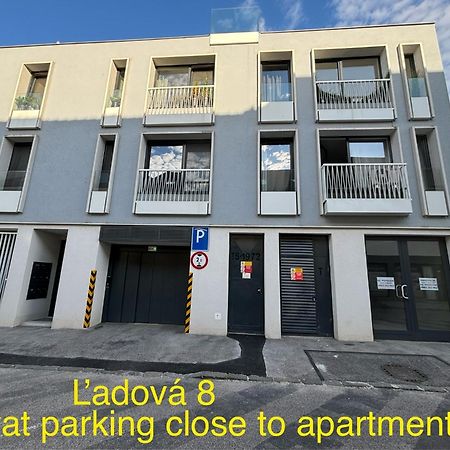 New Apartment 6 - Self Check In, Free Parking 브라티슬라바 외부 사진